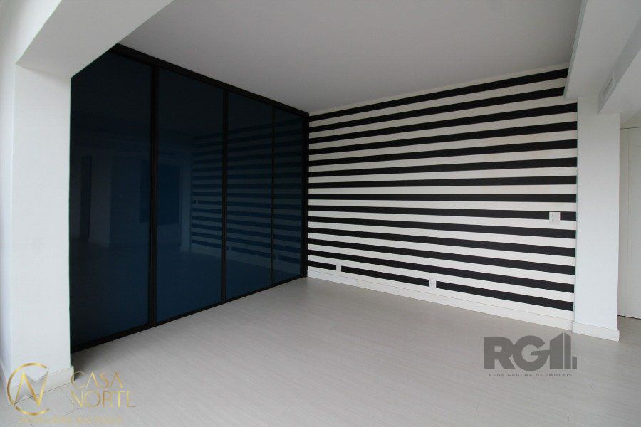 Apartamento à venda com 3 quartos, 102m², Rua Ramiro Barcelos no bairro Independência em Porto Alegre