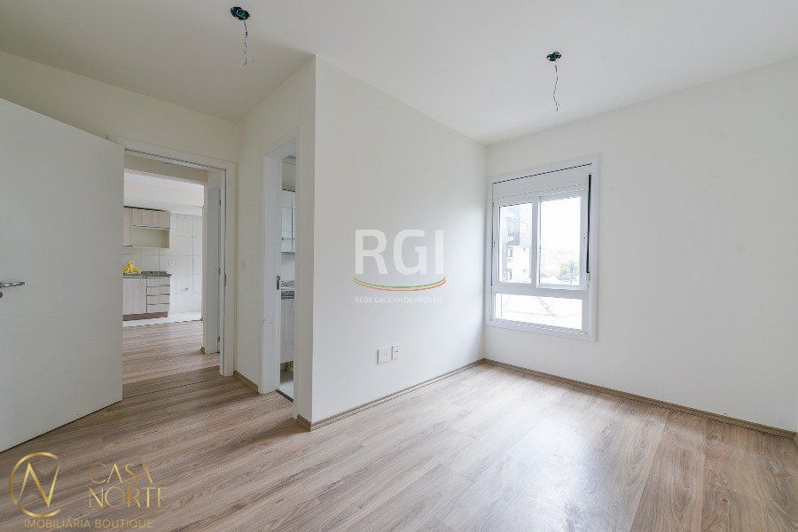 Apartamento à venda com 2 quartos, 64m², 2 vagas, Rua Castro Alves no bairro Independência em Porto Alegre