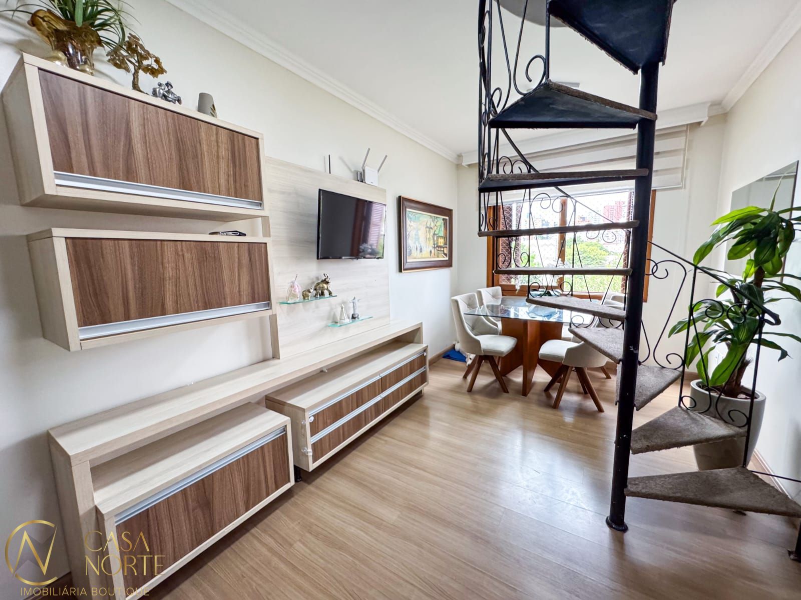 Cobertura à venda com 2 quartos, 146m², 1 suíte, 1 vaga, Rua Euclydes da Cunha no bairro Partenon em Porto Alegre