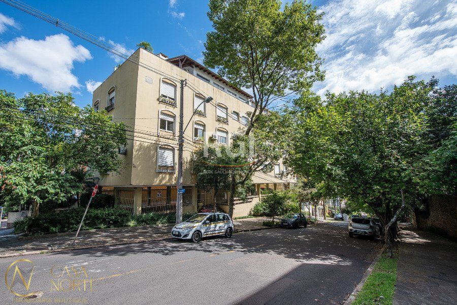 Apartamento à venda com 2 quartos, 72m², 1 vaga, Rua Doutor Freire Alemão no bairro Mont Serrat em Porto Alegre