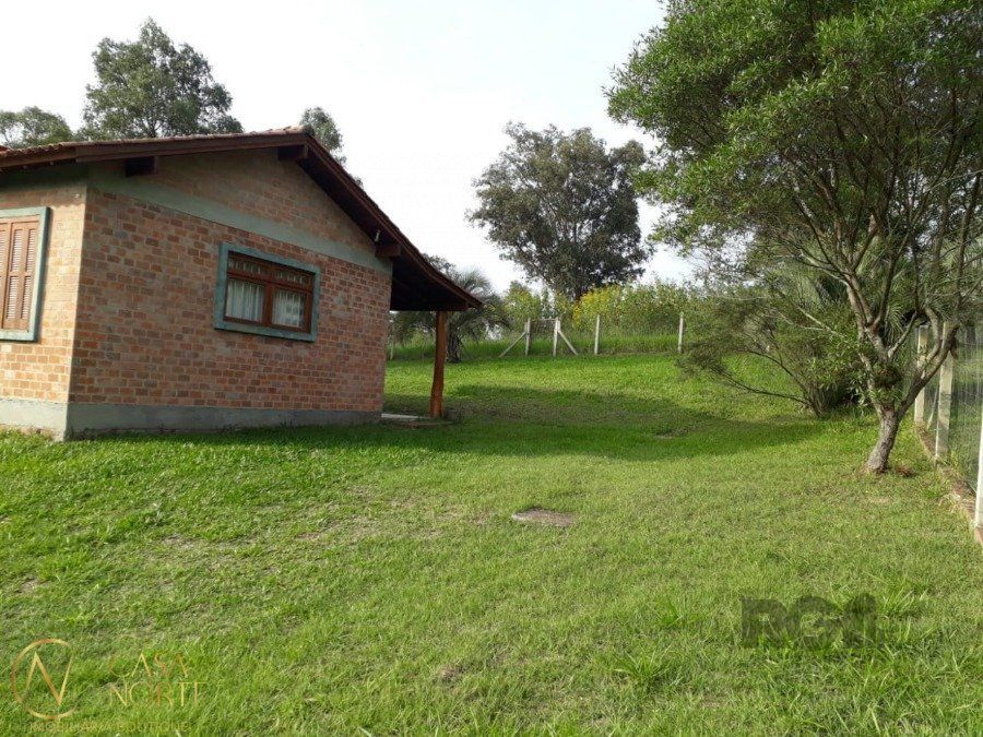 Sítio à venda com 3 quartos, 150m², 1 suíte, Estrada do Varejao no bairro Lami em Porto Alegre