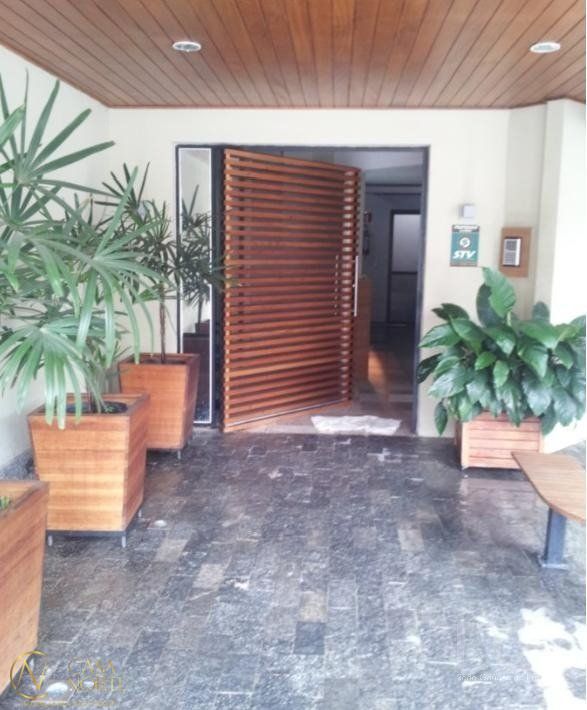 Sala Comercial à venda com 1 quarto, 40m², Rua Miguel Tostes no bairro Rio Branco em Porto Alegre