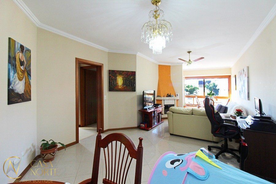 Apartamento à venda com 3 quartos, 119m², 1 suíte, 2 vagas, Rua Coronel Feijo no bairro São João em Porto Alegre