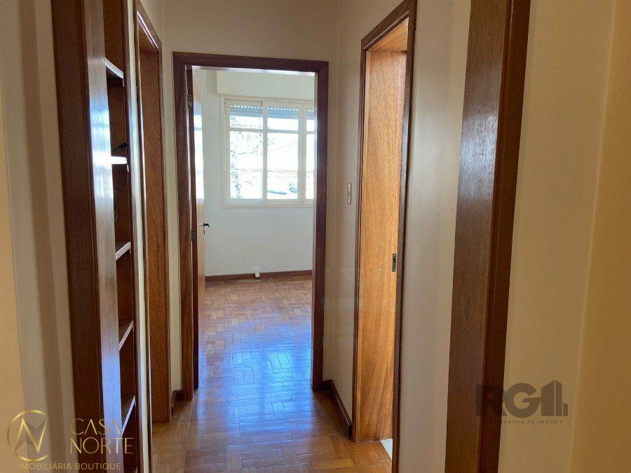 Apartamento à venda com 2 quartos, 57m², Rua Liberdade no bairro Rio Branco em Porto Alegre