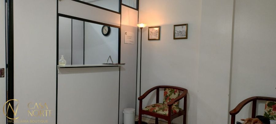 Sala Comercial à venda com 1 quarto, 53m², Avenida Cristóvão Colombo no bairro Floresta em Porto Alegre