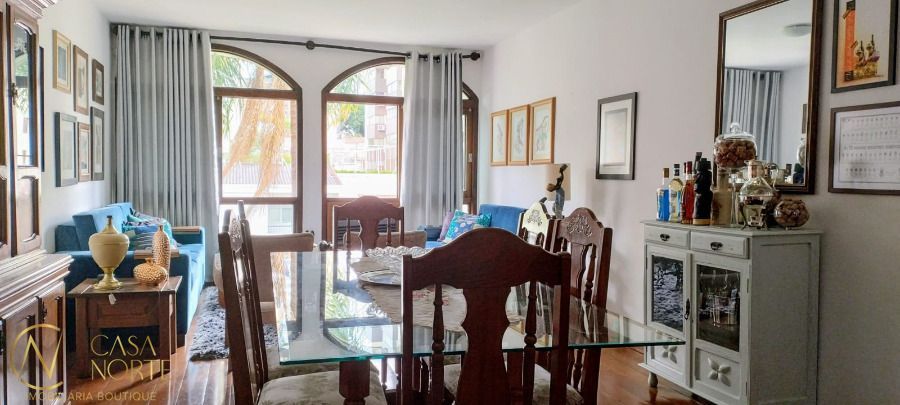 Cobertura à venda com 3 quartos, 235m², 1 suíte, 1 vaga, Rua Coronel Corte Real no bairro Petrópolis em Porto Alegre