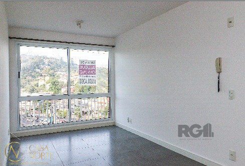 Apartamento à venda com 3 quartos, 70m², 1 suíte, 1 vaga, Rua Padre Todesco no bairro Partenon em Porto Alegre
