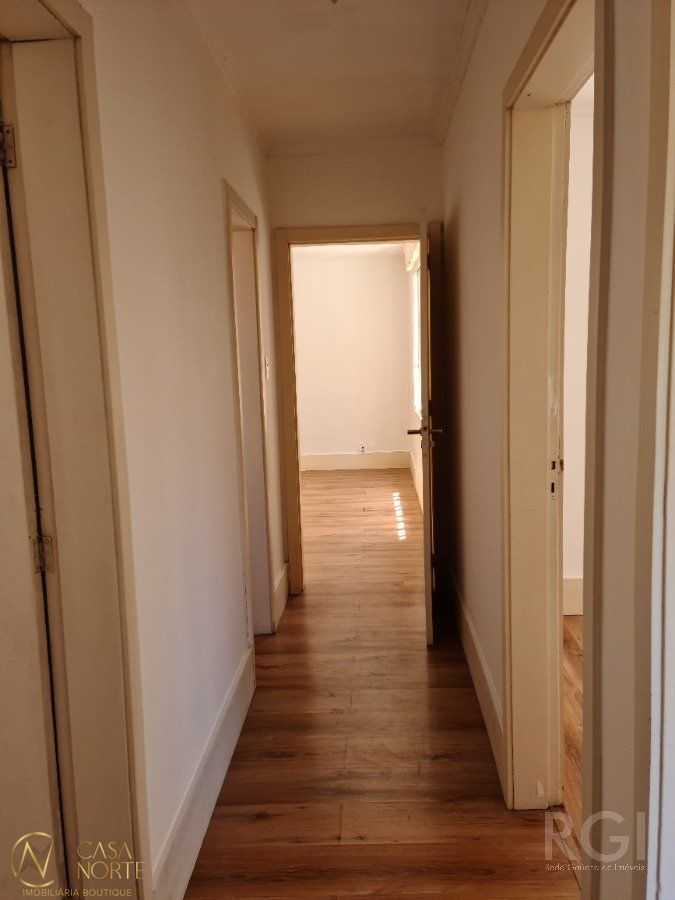 Apartamento à venda com 3 quartos, 96m², Rua Santana no bairro Farroupilha em Porto Alegre