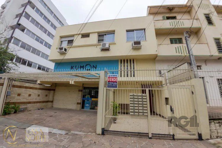 Apartamento à venda com 3 quartos, 75m², Rua Eudoro Berlink no bairro Auxiliadora em Porto Alegre