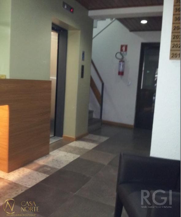 Sala Comercial à venda com 1 quarto, 40m², Rua Miguel Tostes no bairro Rio Branco em Porto Alegre
