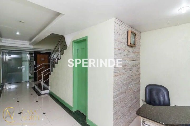 Sala Comercial à venda com 1 quarto, 33m², Rua Ramiro Barcelos no bairro Floresta em Porto Alegre