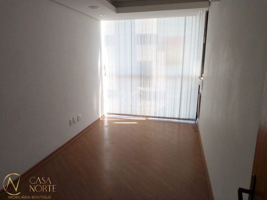 Sala Comercial à venda com 1 quarto, 48m², 1 vaga, Rua Antenor Lemos no bairro Menino Deus em Porto Alegre