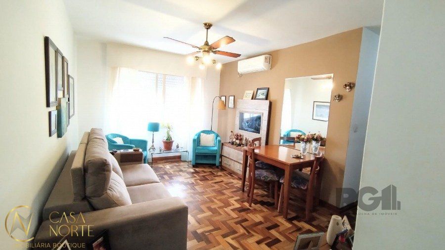 Apartamento à venda com 3 quartos, 74m², Rua Doutor João Simplicio Alves de Carvalho no bairro Vila Ipiranga em Porto Alegre