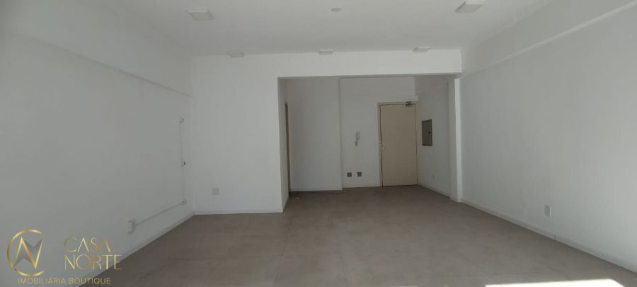 Sala Comercial à venda com 1 quarto, 39m², Avenida Carlos Gomes no bairro Auxiliadora em Porto Alegre