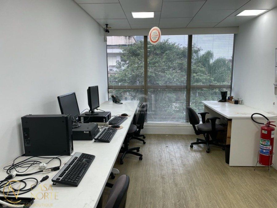 Sala Comercial à venda com 3 quartos, 53m², 1 vaga, Rua Furriel Luiz Antônio Vargas no bairro Boa Vista em Porto Alegre