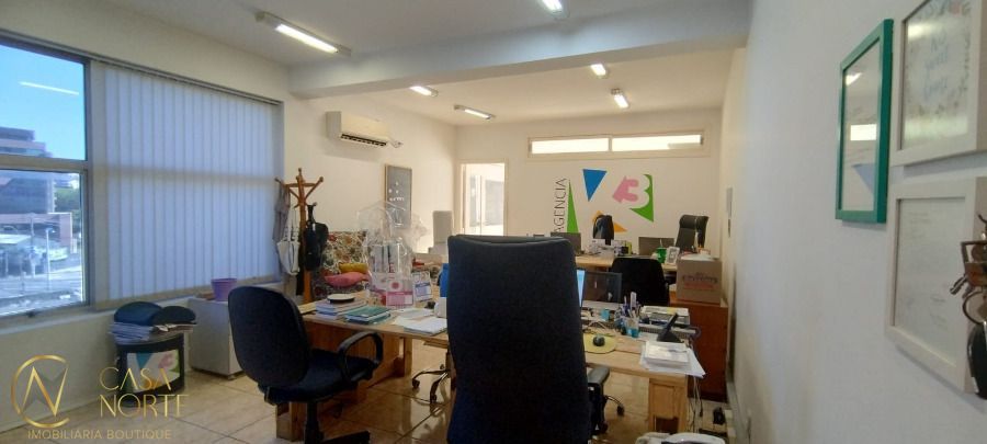 Sala Comercial à venda com 1 quarto, 45m², Avenida Carlos Gomes no bairro Auxiliadora em Porto Alegre
