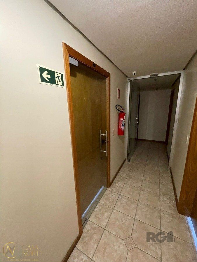 Sala Comercial à venda , 42m², 1 vaga, Avenida Plínio Brasil Milano no bairro Higienópolis em Porto Alegre