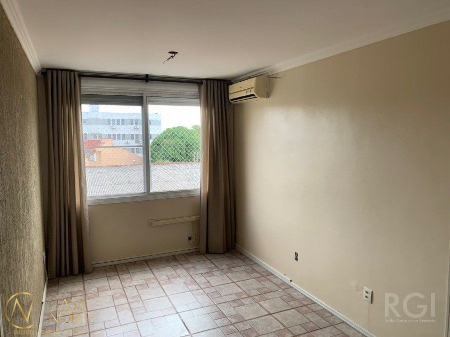 Apartamento à venda com 2 quartos, 57m², 1 vaga, Rua Piaui no bairro Santa Maria Goretti em Porto Alegre