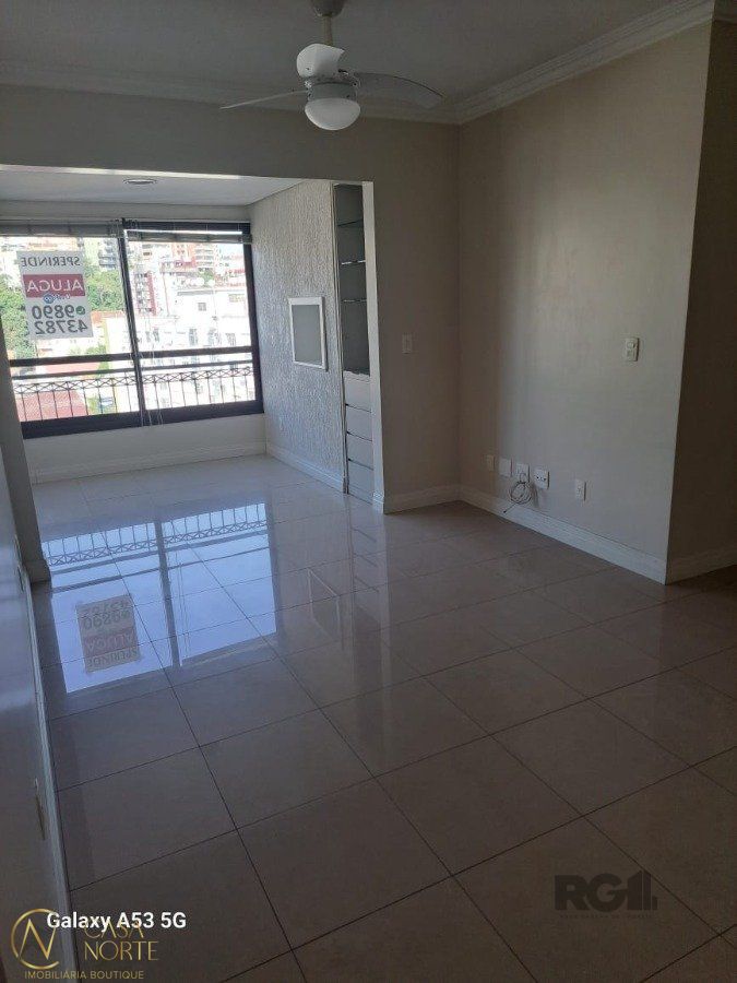 Apartamento à venda com 2 quartos, 84m², 1 suíte, 1 vaga, Rua Sete de Abril no bairro Floresta em Porto Alegre