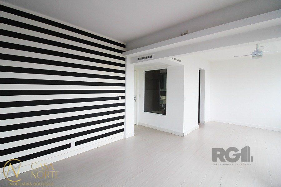 Apartamento à venda com 3 quartos, 102m², Rua Ramiro Barcelos no bairro Independência em Porto Alegre