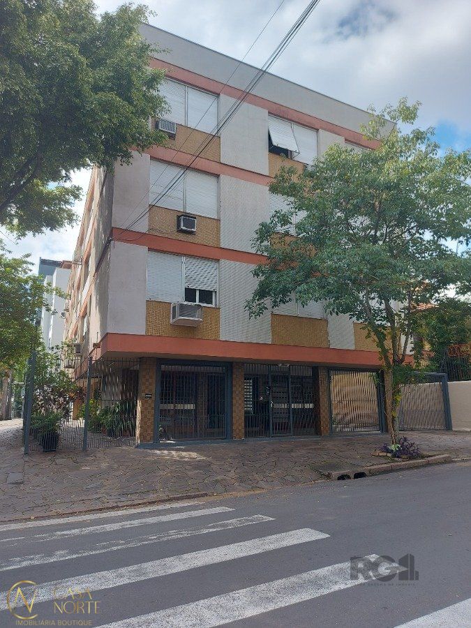 Apartamento à venda com 3 quartos, 109m², 1 suíte, 2 vagas, Rua Vasco da Gama no bairro Bom Fim em Porto Alegre