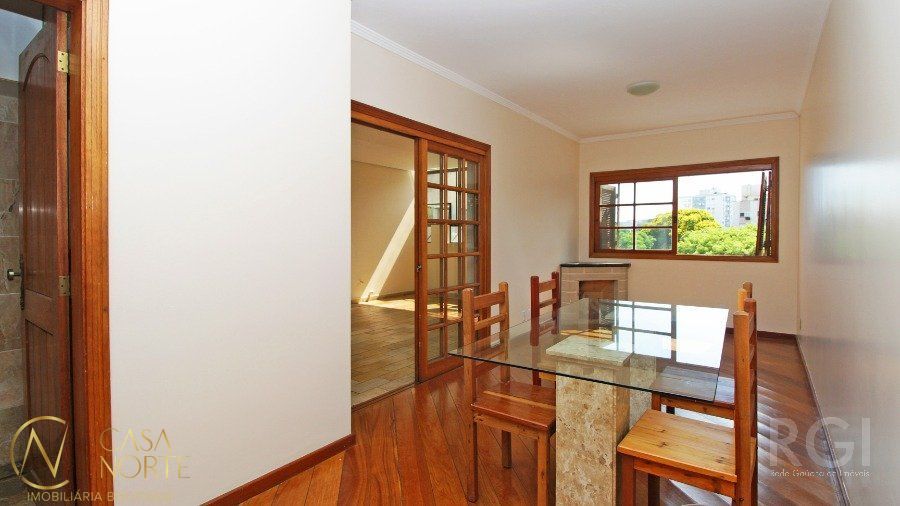 Apartamento à venda com 2 quartos, 116m², 1 vaga, Rua Vicente da Fontoura no bairro Rio Branco em Porto Alegre
