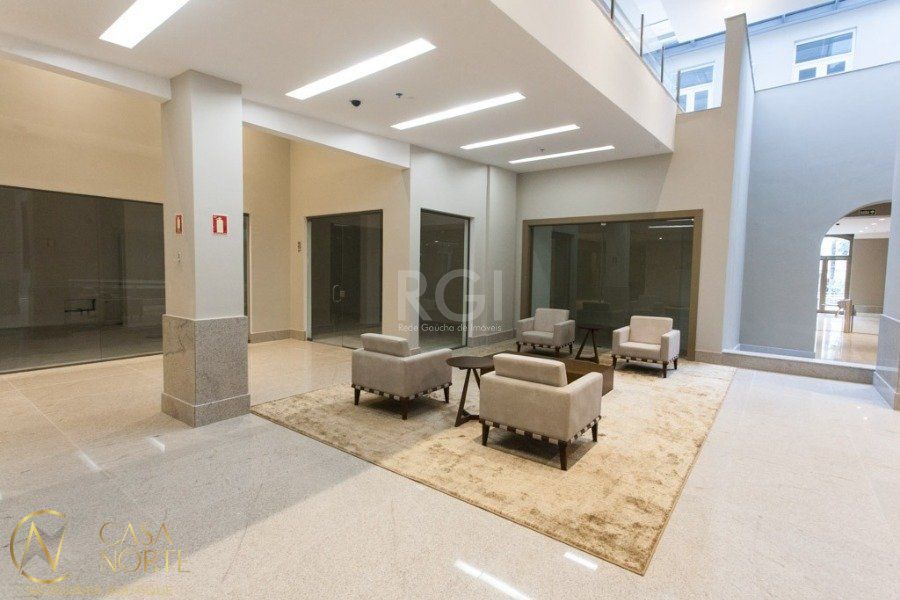 Sala Comercial à venda , 44m², 1 vaga, Avenida Independência no bairro Independência em Porto Alegre