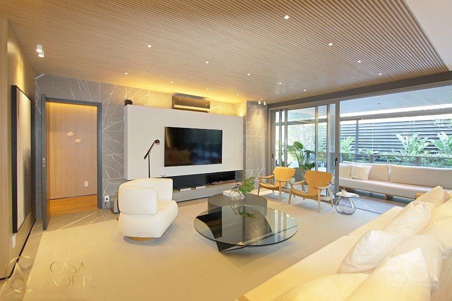 Apartamento à venda com 3 quartos, 231m², 3 suítes, 3 vagas, Rua Regente no bairro Petrópolis em Porto Alegre