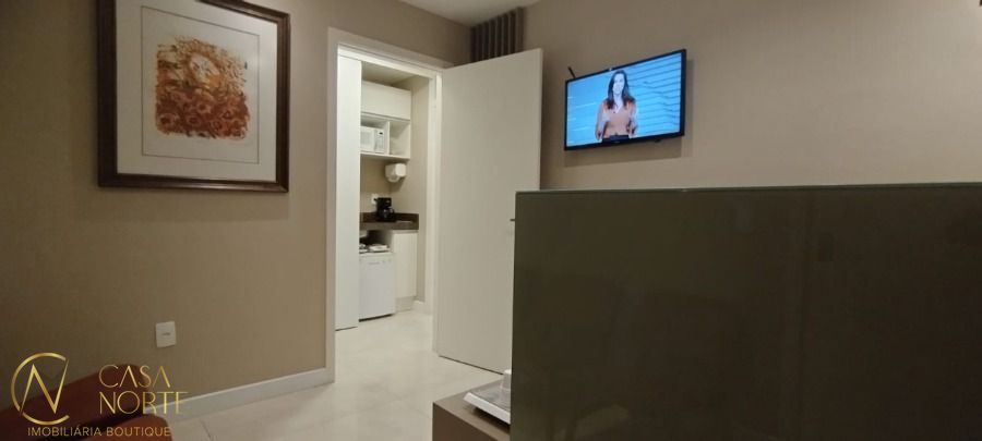 Sala Comercial à venda com 1 quarto, 35m², Rua Vinte e Quatro de Outubro no bairro Auxiliadora em Porto Alegre