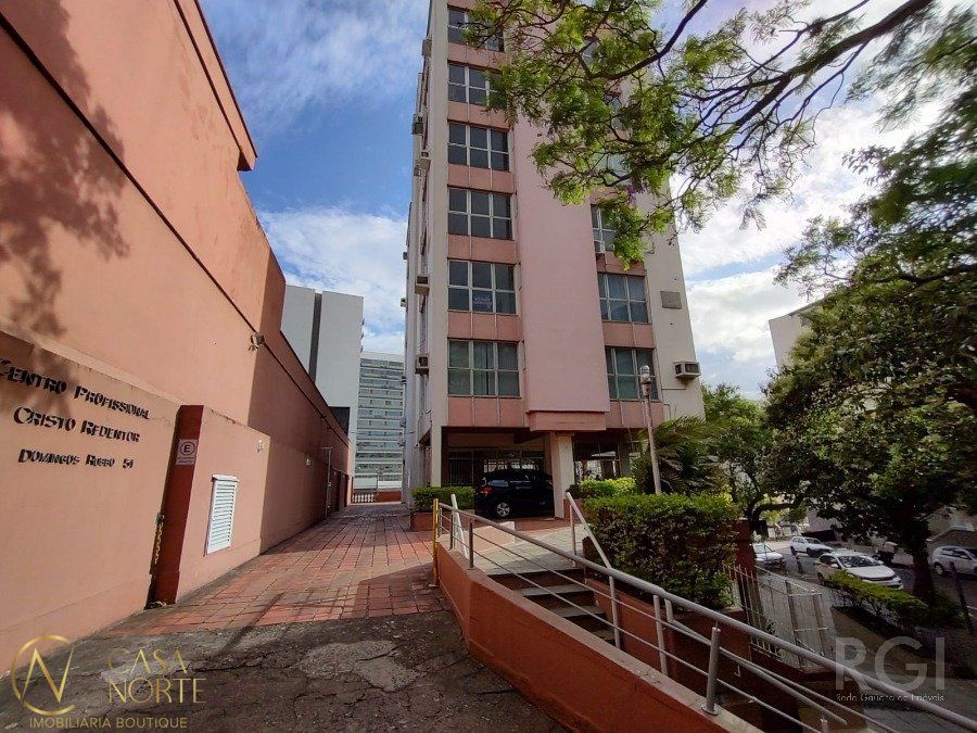 Sala Comercial à venda com 1 quarto, 28m², Rua Domingos Rubbo no bairro Cristo Redentor em Porto Alegre
