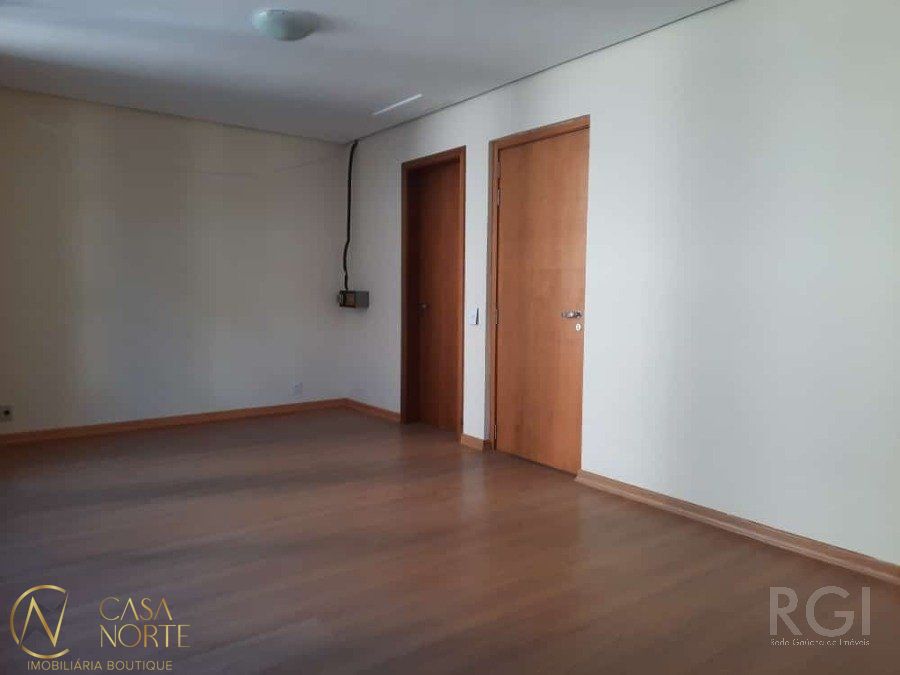Sala Comercial à venda com 2 quartos, 39m², Rua Luciana de Abreu no bairro Moinhos de Vento em Porto Alegre