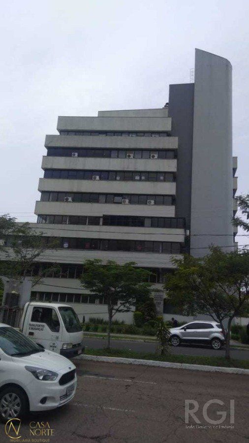 Sala Comercial à venda , 29m², 1 vaga, Avenida Princesa Isabel no bairro Santana em Porto Alegre