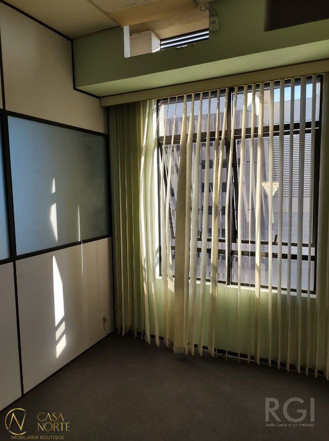 Sala Comercial à venda , 37m², Rua Carlos Silveira Martins Pacheco no bairro Cristo Redentor em Porto Alegre
