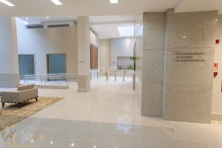 Sala Comercial à venda , 37m², 1 vaga, Avenida Independência no bairro Independência em Porto Alegre