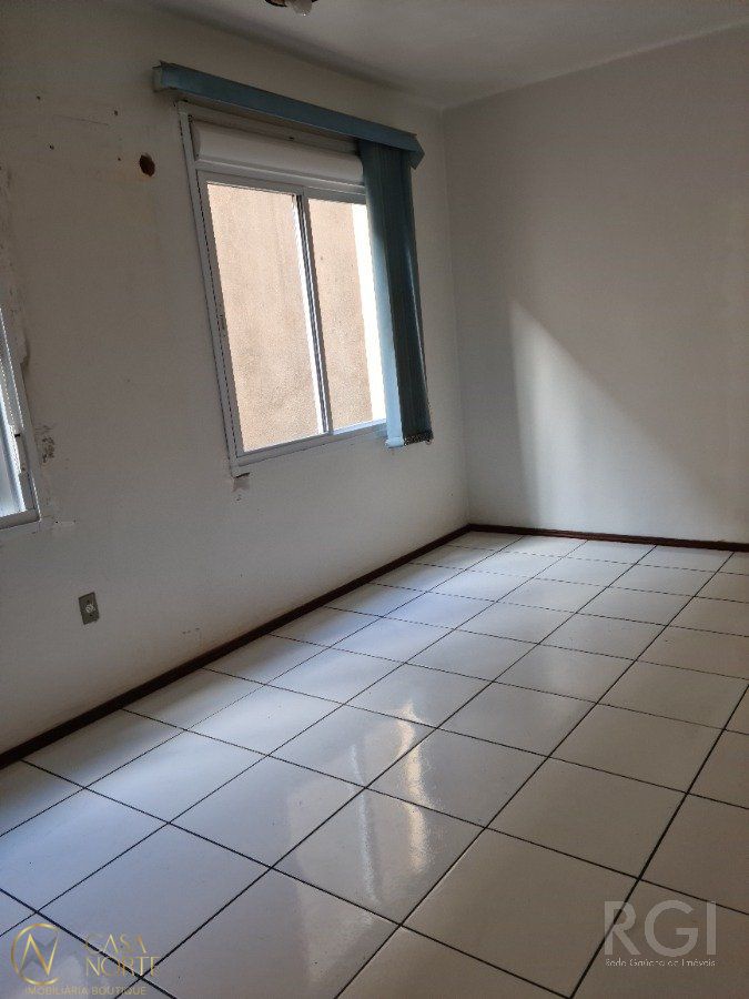 Apartamento à venda com 1 quarto, 31m², Avenida Benjamin Constant no bairro São João em Porto Alegre