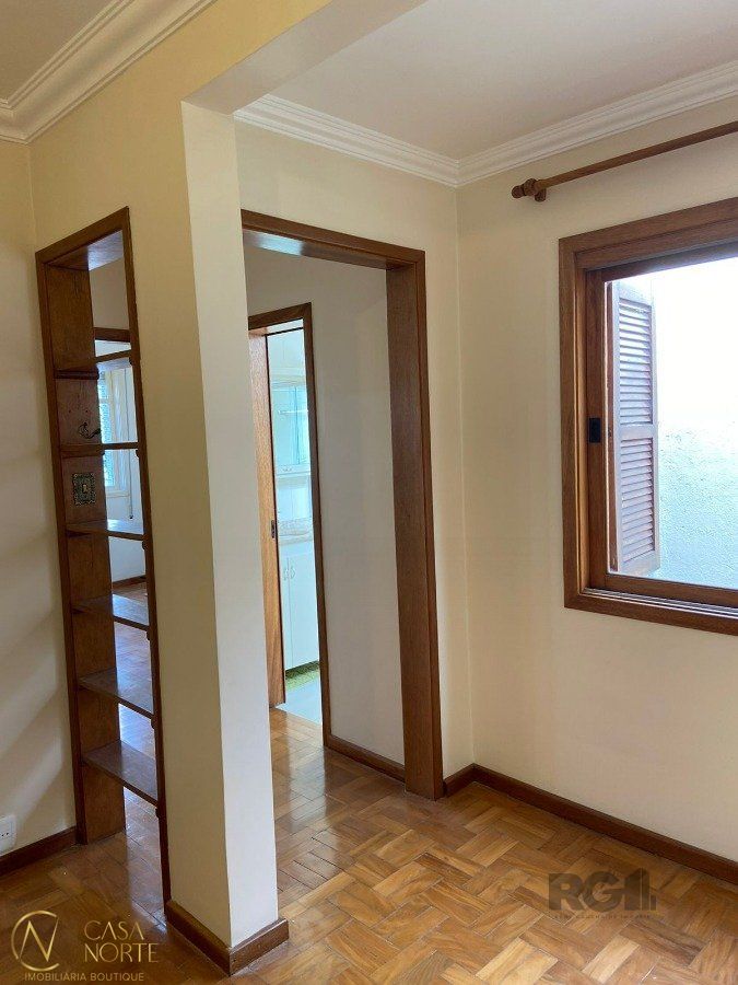 Apartamento à venda com 2 quartos, 57m², Rua Liberdade no bairro Rio Branco em Porto Alegre