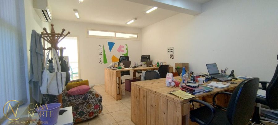 Sala Comercial à venda com 1 quarto, 45m², Avenida Carlos Gomes no bairro Auxiliadora em Porto Alegre