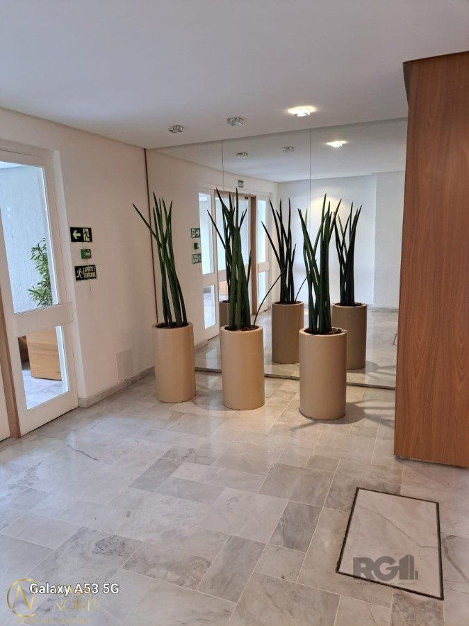 Apartamento à venda com 3 quartos, 103m², 1 suíte, 1 vaga, Rua Felicíssimo de Azevedo no bairro Auxiliadora em Porto Alegre