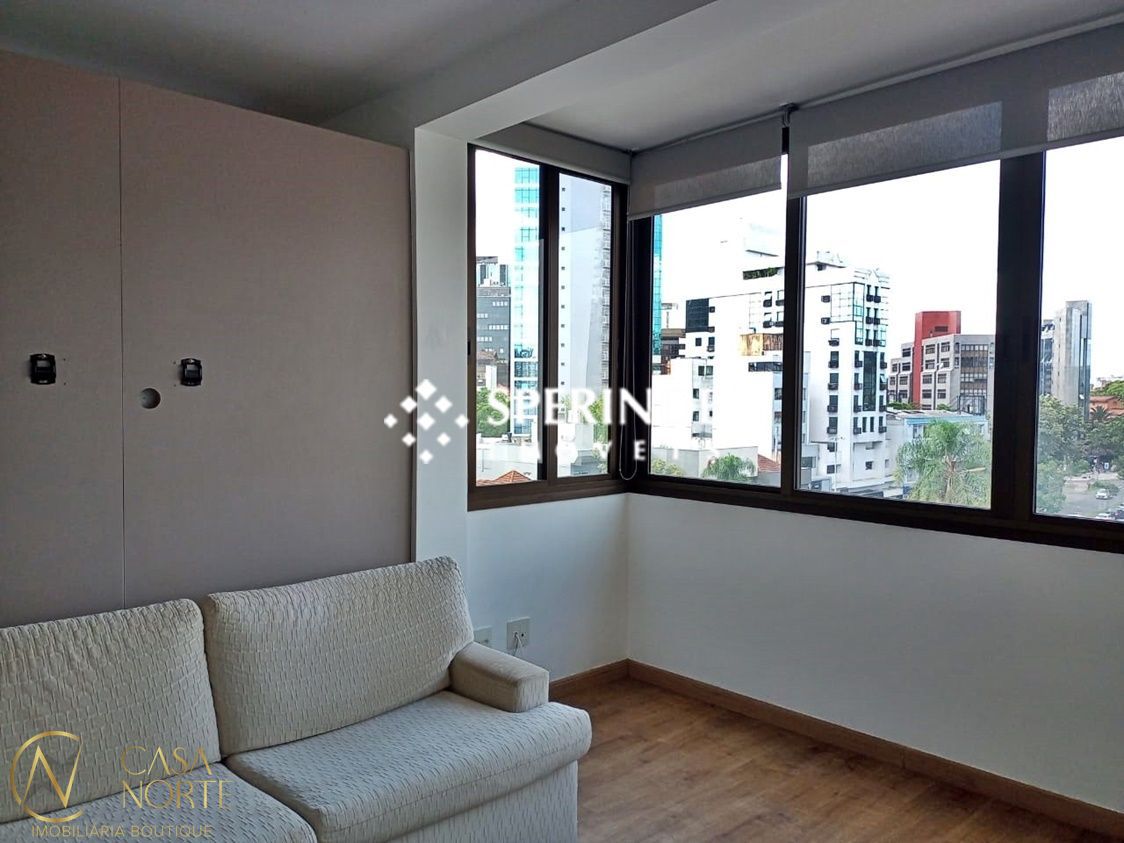 Apartamento à venda com 1 quarto, 38m², 1 suíte, 1 vaga, Rua Castro Alves no bairro Independência em Porto Alegre