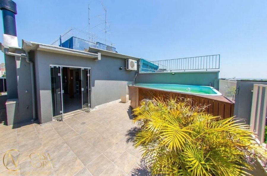Cobertura à venda com 2 quartos, 151m², 2 vagas, Rua Coronel Feijó no bairro São João em Porto Alegre