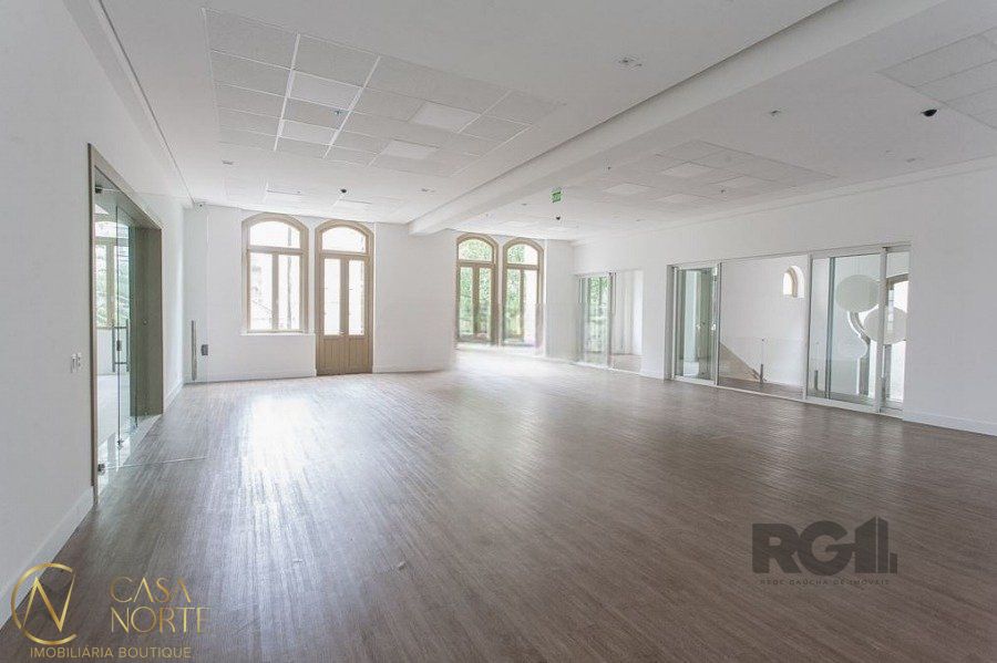 Sala Comercial à venda com 1 quarto, 42m², Avenida Independência no bairro Independência em Porto Alegre