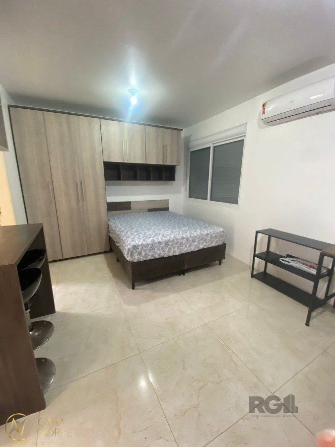 Kitnet à venda com 1 quarto, 30m², 1 suíte, Rua da República no bairro Cidade Baixa em Porto Alegre