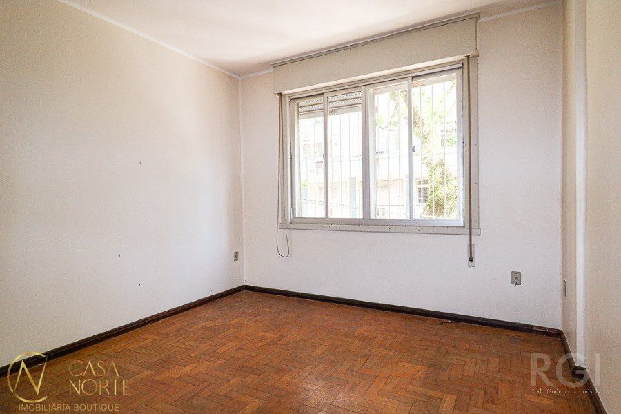 Apartamento à venda com 3 quartos, 79m², Rua Garibaldi no bairro Bom Fim em Porto Alegre