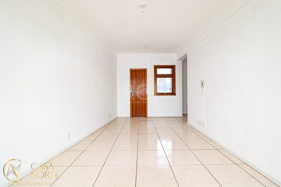Sala Comercial à venda , 30m², Rua Onofre Pires no bairro Azenha em Porto Alegre