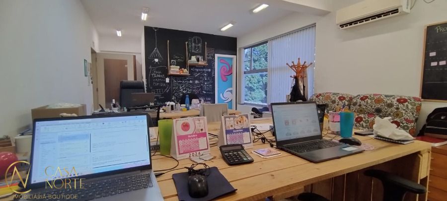 Sala Comercial à venda com 1 quarto, 45m², Avenida Carlos Gomes no bairro Auxiliadora em Porto Alegre