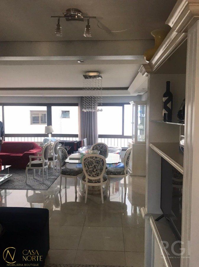 Apartamento à venda com 3 quartos, 127m², 1 suíte, 2 vagas, Rua Coronel Bordini no bairro Auxiliadora em Porto Alegre