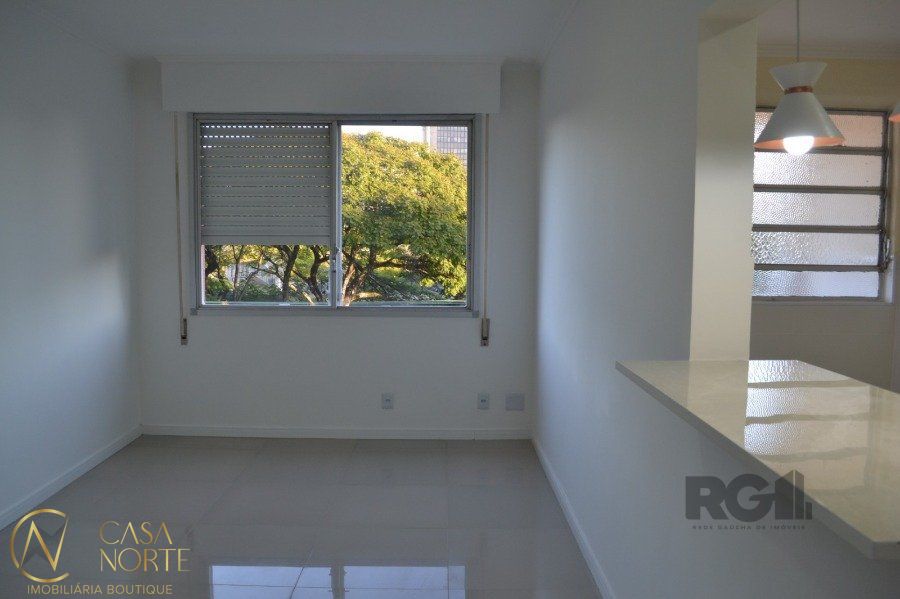 Apartamento à venda com 1 quarto, 44m², Rua Washington Luiz no bairro Centro Histórico em Porto Alegre