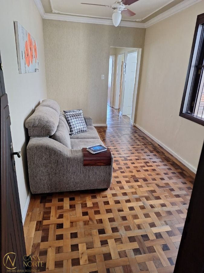 Apartamento à venda com 2 quartos, 65m², Rua Tiradentes no bairro Independência em Porto Alegre