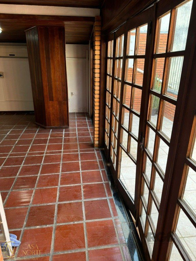 Cobertura à venda com 2 quartos, 117m², 1 vaga, Avenida Alegrete no bairro Petrópolis em Porto Alegre