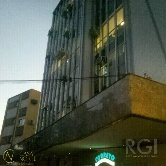 Sala Comercial à venda , 37m², Avenida Protásio Alves no bairro Petrópolis em Porto Alegre